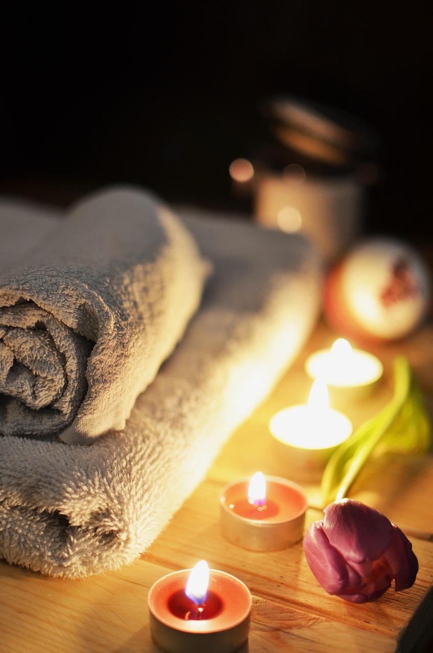 massage-therapy-1584711_1280 Yoga Movement